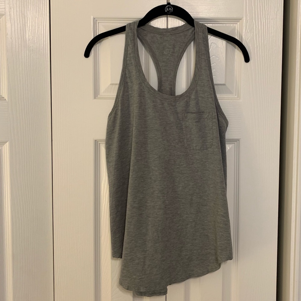 Lululemon tank